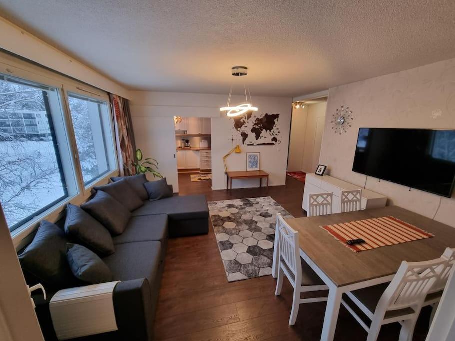 Valoisa Huoneisto Jossa Erinomaiset Vuoteet. Mikkeli Exterior foto