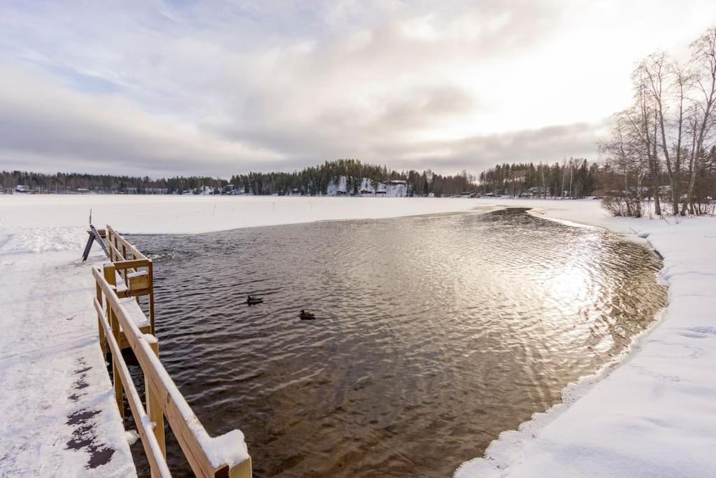 Valoisa Huoneisto Jossa Erinomaiset Vuoteet. Mikkeli Exterior foto